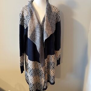 Love Marks Navy and Cream Women's Boho Cardigan Sweater. Size Medium